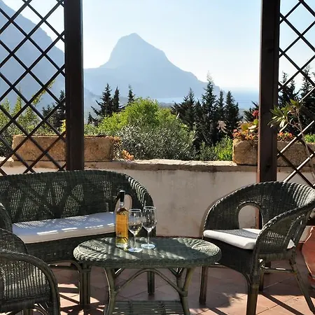 Casa vacanze Casale Degli Ulivi Castelluzzo